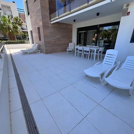 Bright Modern Trr *